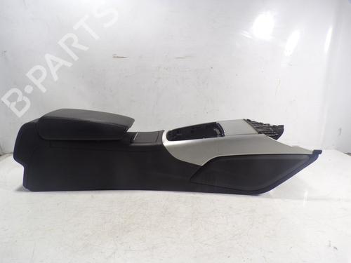 Used Armrest / Center console Armrest / Center console AUDI A7 Sportback (4GA, 4GF) 3.0 TDI quattro (245 hp) 8678747 8678747