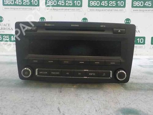 Used Radio SKODA YETI (5L) 1.2 TSI (105 hp) 5960111