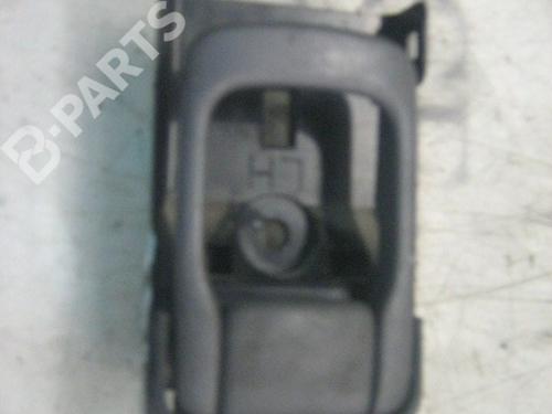 Used Front right interior door handle Front right interior door handle NISSAN SERENA (C23) 2.0 (126 hp) 3778920 3778920