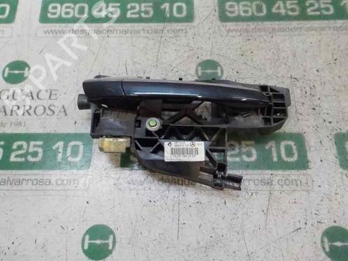 Used Rear right exterior door handle MERCEDES-BENZ S-CLASS (W221, V221) [2005-2013]  4744401