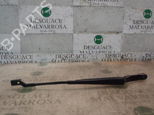 front-wipers-mechanism-opel-astra-j-p10-2009-2010-2011-2012-2013-2014-2015-2016-3816028 main image