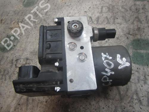 Used ABS pump ALFA ROMEO GT (937_) 1.9 JTD (937CXN1B) (150 hp) 3822829
