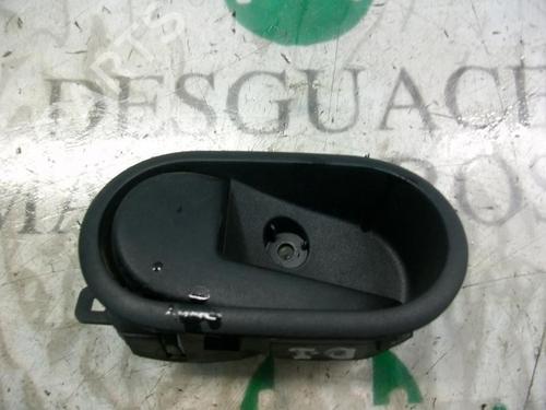 Used Front left interior door handle Front left interior door handle FORD FIESTA V (JH_, JD_) 1.4 TDCi (68 hp) 3750529 3750529