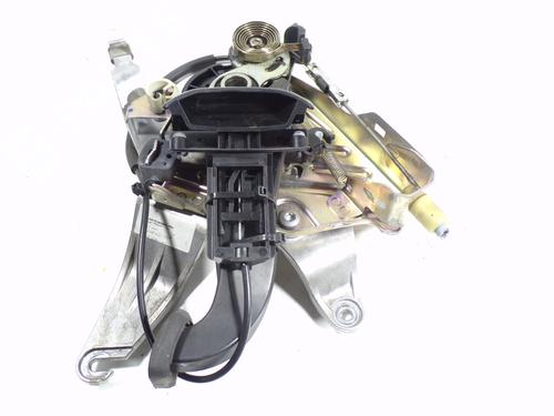 Used Hand brake Hand brake MERCEDES-BENZ C-CLASS (W204) C 220 CDI (204.002) (163 hp) 8771785 8771785