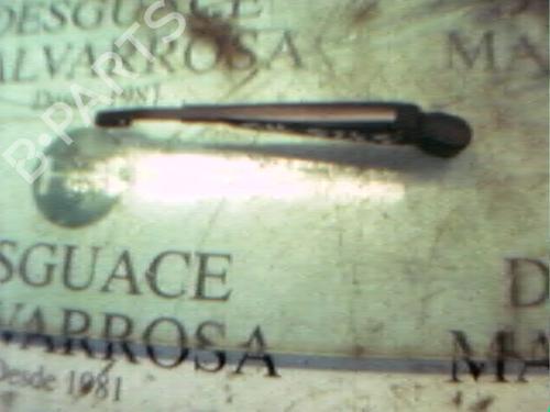 Used Rear windshield wiper arm SMART CITY-COUPE (450) 0.6 (S1CLA1, 450.341) (55 hp) 3737413