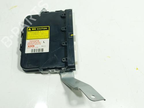 Used Electronic module Electronic module TOYOTA LAND CRUISER PRADO (_J12_) 3.0 D-4D (KDJ120, KDJ125) (163 hp) 33534700 33534700