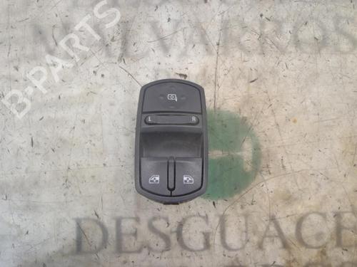 Used Left front window switch Left front window switch OPEL CORSA D (S07) 1.3 CDTI (L08, L68) (90 hp) 3812488 3812488