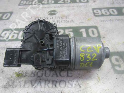Used Front wiper motor Front wiper motor FORD FIESTA VI (CB1, CCN) 1.25 (82 hp) 3860375 3860375