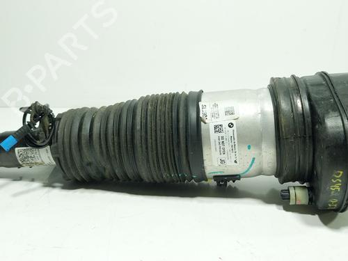 Venstre fortil støddæmper Venstre fortil støddæmper BMW X5 (G05, F95) xDrive 30 d Mild-Hybrid (286 hp) 34185789 34185789