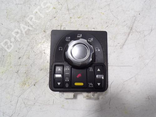 Used Switch Switch LAND ROVER DISCOVERY IV (L319) 3.0 TD 4x4 (245 hp) 9590990 9590990
