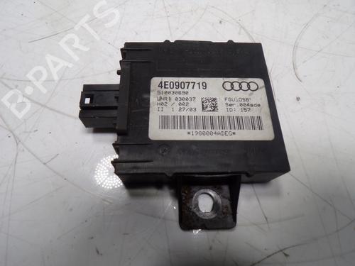 Used Electronic module Electronic module AUDI A8 D3 (4E2, 4E8) 4.0 TDI quattro (275 hp) 11932436 11932436