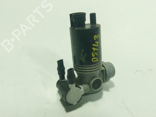 Used Washer pump TOYOTA YARIS (_P21_, _PA1_, _PH1_) 1.5 Hybrid (MXPH10, MXPH11) (116 hp) 31837242