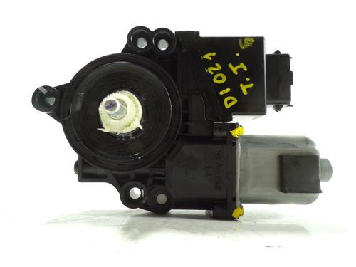 Used Left rear window motor Left rear window motor KIA CEE'D (JD) 1.4 CRDi 90 (90 hp) 8630048 8630048