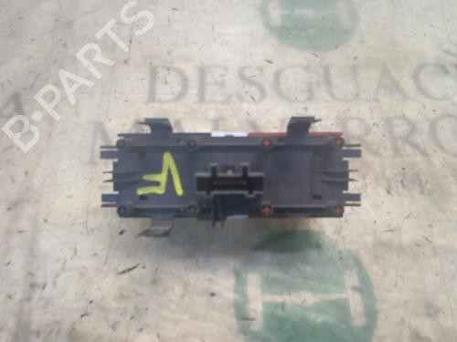 Warning switch RENAULT MEGANE II Saloon (LM0/1_) 1.5 dCi (LM1E) | BP3805284I22 - Image 2