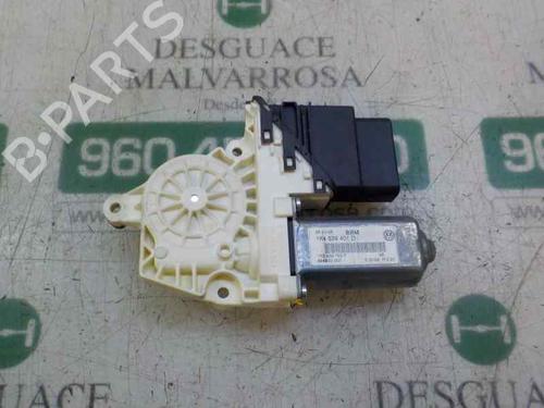 Rudehejsemotor bagstkærm venstre VW GOLF V (1K1) 1.9 TDI (105 hp) 4800847