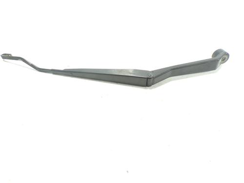 Used Front windshield wiper arm Front windshield wiper arm SUZUKI GRAND VITARA II (JT, TE, TD) 1.9 DDiS (JB419WD, JB419XD) (129 hp) 6970799 6970799