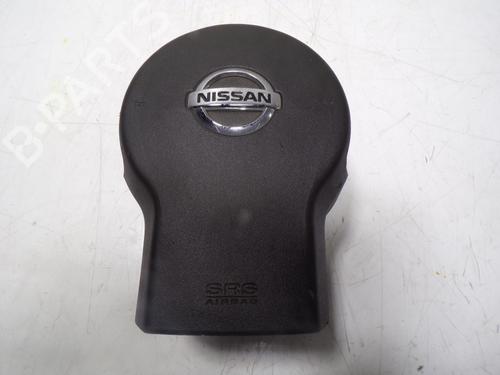 Used Driver airbag NISSAN NAVARA NP300 (D40) [2004-2025]  10539635