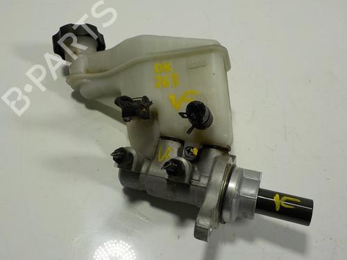 Used Brake master cylinder KIA CEE'D (JD) 1.4 CRDi 90 (90 hp) 11868628