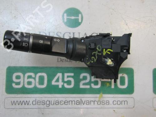 Used Headlight switch MAZDA 2 (DE_, DH_) [2007-2015]  3867496