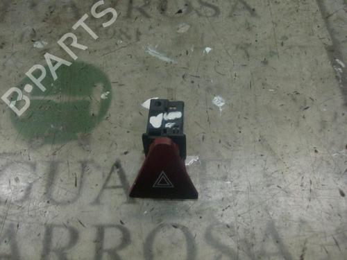 Used Warning switch Warning switch PEUGEOT 307 Break (3E) 1.6 HDi (90 hp) 3787532 3787532