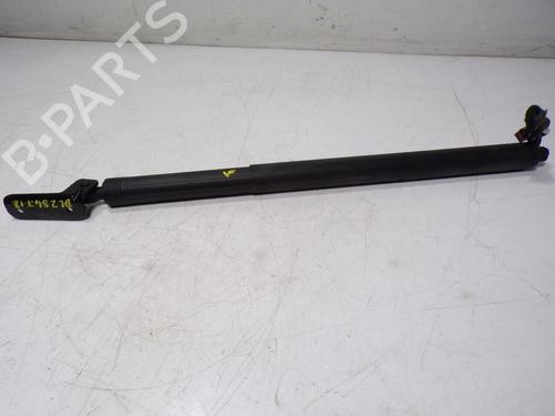 Used Tailgate lift support PORSCHE MACAN (95B) 2.0 (245 hp) 15246485