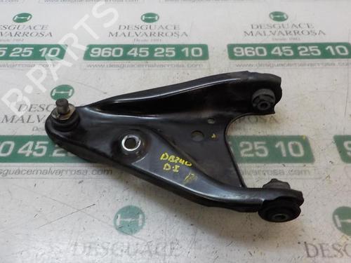 Used Left front suspension arm Left front suspension arm DACIA DOKKER Box Body/MPV 1.5 dCi (FEAJ) (90 hp) 3870554 3870554