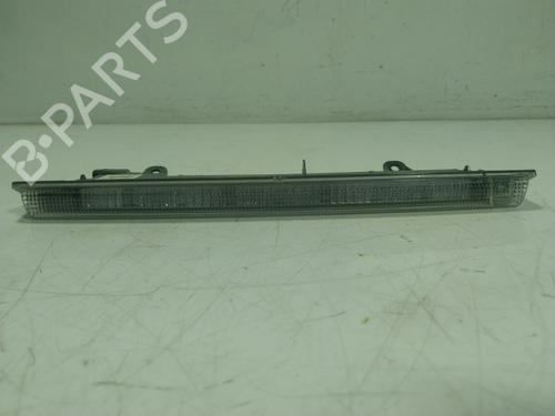 Used Rear center light OPEL CORSA F (P2JO) 1.2 (68) (101 hp) 19580518