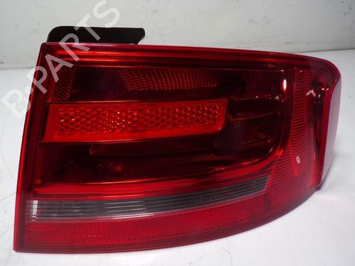 Højre baglygte AUDI A4 B8 (8K2) 2.0 TDI 16V (140 hp) 12993617