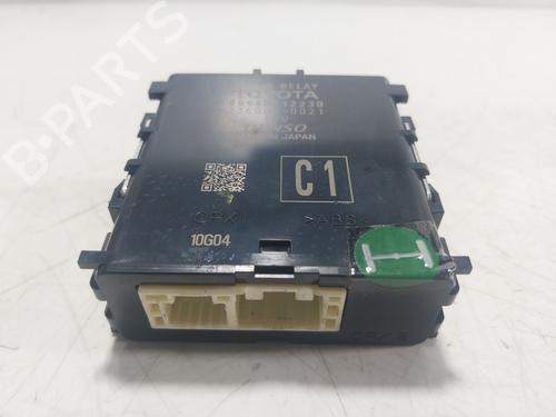 Used Electronic module Electronic module TOYOTA COROLLA Hatchback (_E21_, _EA1_, _EH1_) 1.8 Hybrid (ZWE211) (98 hp) 19491926 19491926