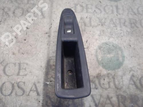 Used Right rear window switch Right rear window switch CITROËN C4 I (LC_) 1.6 16V (109 hp) 3796904 3796904