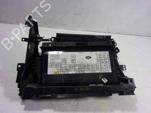 Glove box LAND ROVER RANGE ROVER SPORT I (L320) 2.7 D 4x4 | BP10555468C95 