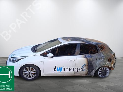 AC radiator KIA CEE'D (JD) 1.4 CRDi 90 | BP8337235M32  - Image 9