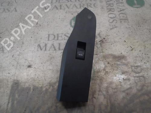 Used Right front window switch Right front window switch TOYOTA AURIS (_E18_) 1.8 Hybrid (ZWE186_, ZWE186R) (136 hp) 3824958 3824958