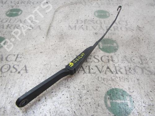 front-wipers-mechanism-renault-kangoo-kc01_-1997-3831187 main image
