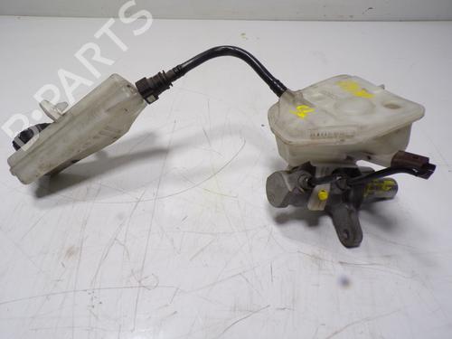 Used Brake master cylinder Brake master cylinder CITROËN C4 II (NC_) 1.6 BlueHDi 100 (99 hp) 11828411 11828411