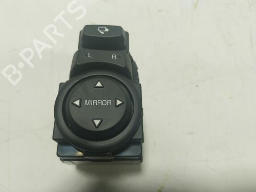 mirror-switch-kia-stonic-yb-4d64801160-2017-17978804 main image