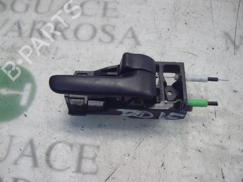 front-right-interior-door-handle-toyota-rav-4-ii-_a2_-2000-2001-2002-2003-2004-2005-3786077 main image
