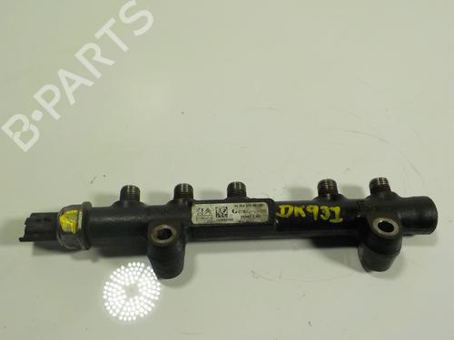 Used Injection rail Injection rail FORD TRANSIT COURIER B460 Box Body/MPV 1.5 TDCi (75 hp) 12148823 12148823