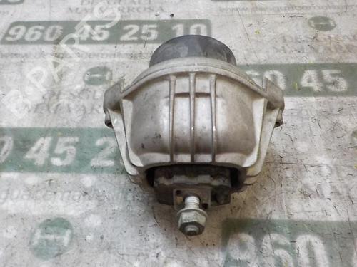 Used Engine mount Engine mount BMW 3 Coupe (E92) 320 d (184 hp) 9081486 9081486