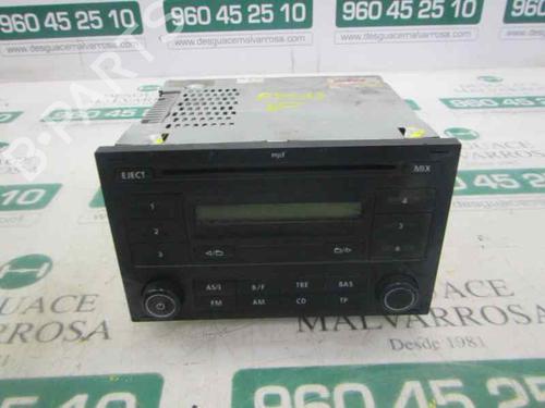 Used Radio Radio 4017703 4017703