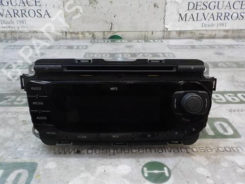 Used Radio SEAT LEON (1P1) 1.9 TDI (105 hp) 3858500