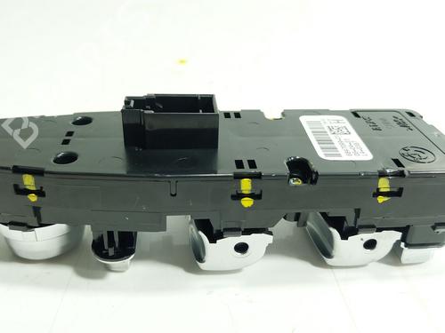 Left front window switch BMW XM (G09) XM All-wheel Drive | BP33744922I27 - Image 2