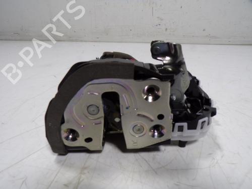 rear-right-lock-toyota-yaris-cross-mxp_-69050k0030-m7314450m6-2020-15106561 main image