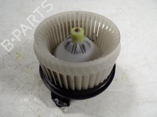 Heater blower motor TOYOTA YARIS (_P13_) 1.3 (NSP130_) (99 hp) 871030D220