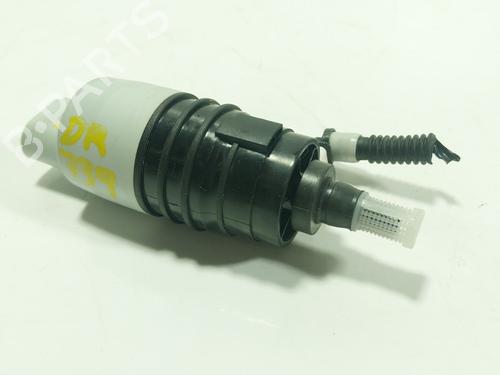 Washer pump BMW 2 Gran Coupe (F44) 216 d | BP30695121E24 - Image 2