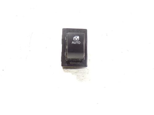 right-front-window-switch-kia-ceed-sw-ed-935751h100eq-935751h100-2007-2008-2009-2010-2011-2012-9313227 main image