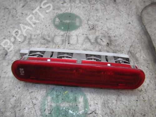 Centralt baglys Centralt baglys FIAT DOBLO Cargo (263_) 1.3 D Multijet (90 hp) 10968767 10968767