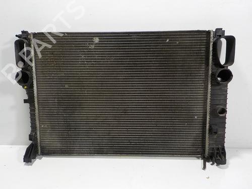 Used Water radiator Water radiator MERCEDES-BENZ CLS (C219) CLS 320 CDI (219.322) (224 hp) 13537201 13537201