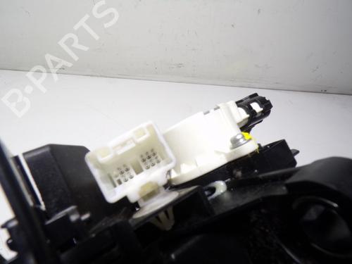 Gear lever TOYOTA AURIS Estate (_E18_) 1.8 Hybrid (ZWE186_, ZWE186R, ZWE186H) | BP12213601M90