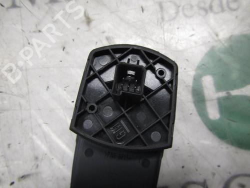 Right front window switch OPEL CORSA D (S07) 1.3 CDTI (L08, L68) | BP3830628I26